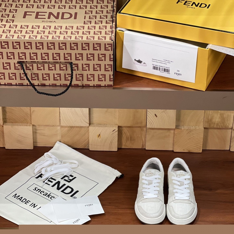 F**di casual shoes